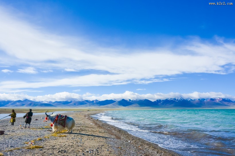 西藏羊卓雍措自然风景图片