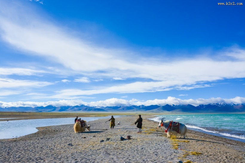 西藏羊卓雍措自然风景图片