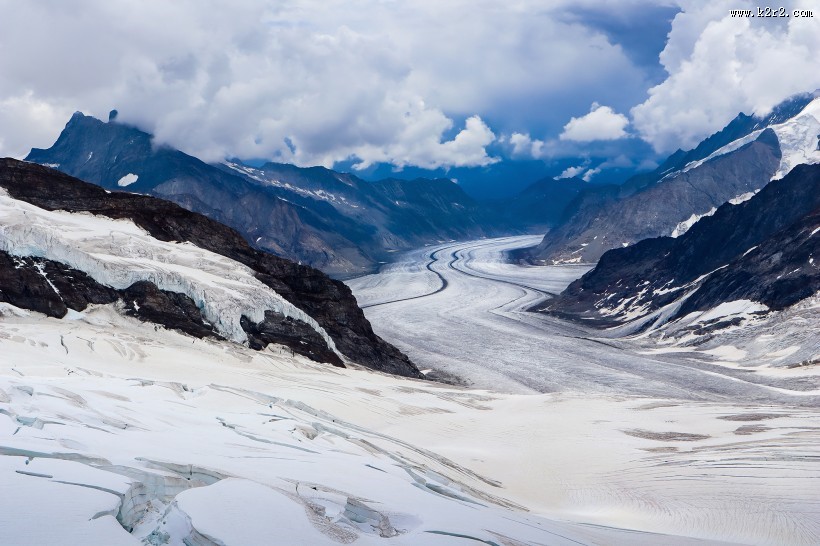 瑞士少女峰自然风景图片