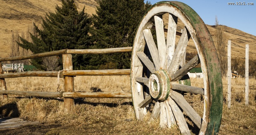 卡拉法特秋天自然风景图片