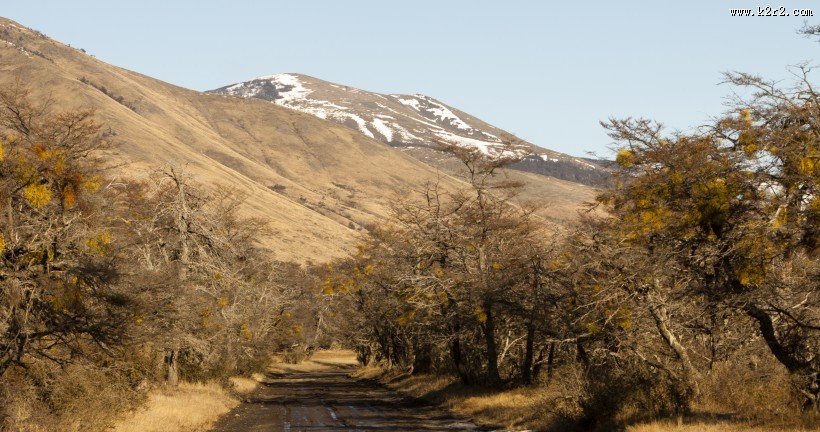 卡拉法特秋天自然风景图片