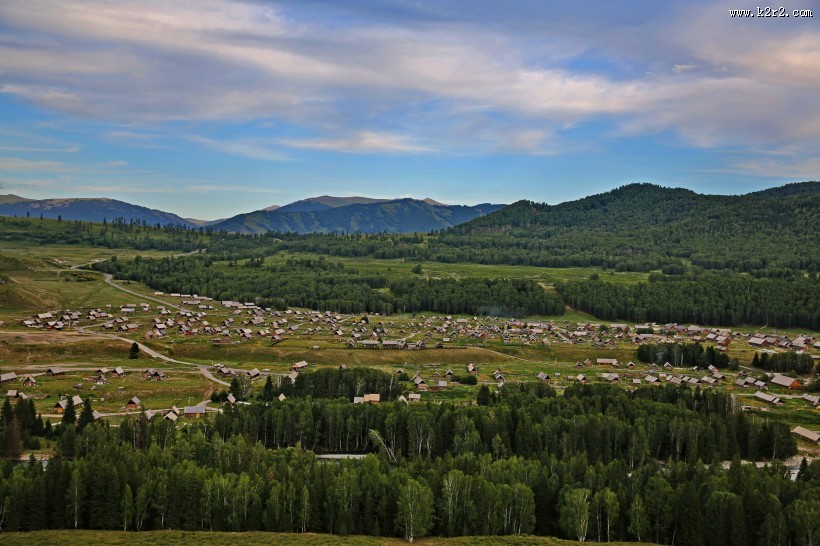 新疆禾木自然风景图片