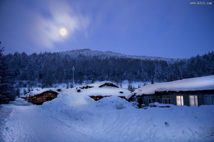 童话般的雪乡晨曦自然风景图片