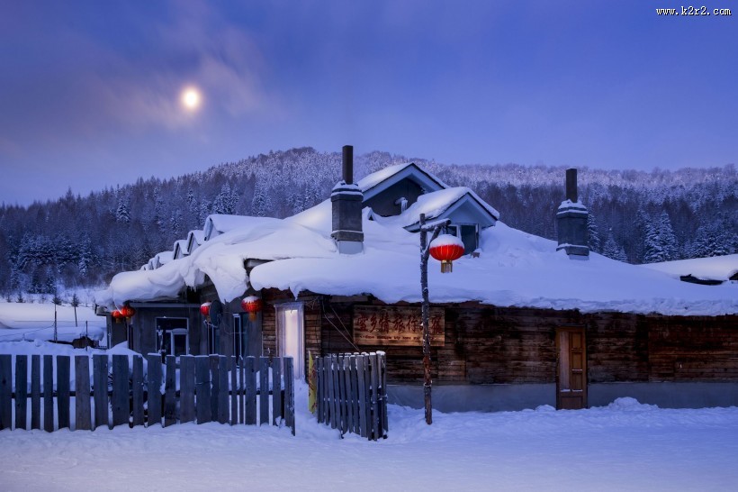 童话般的雪乡晨曦自然风景图片