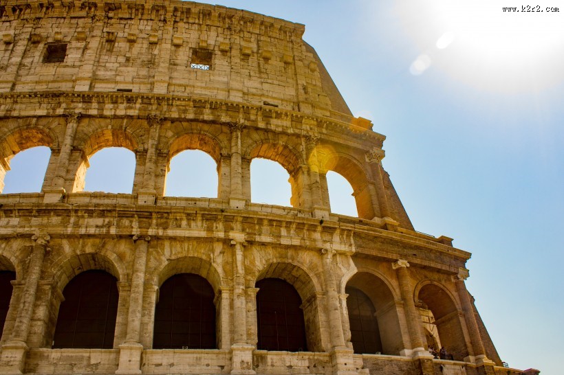 古罗马斗兽场遗址图片