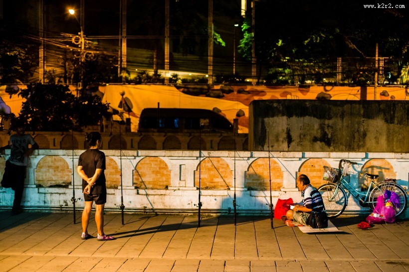 泰国曼谷街头夜市风景图片