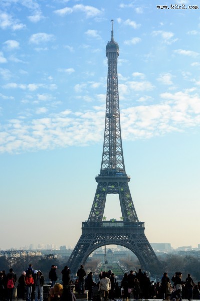 法国巴黎埃菲尔铁塔图片