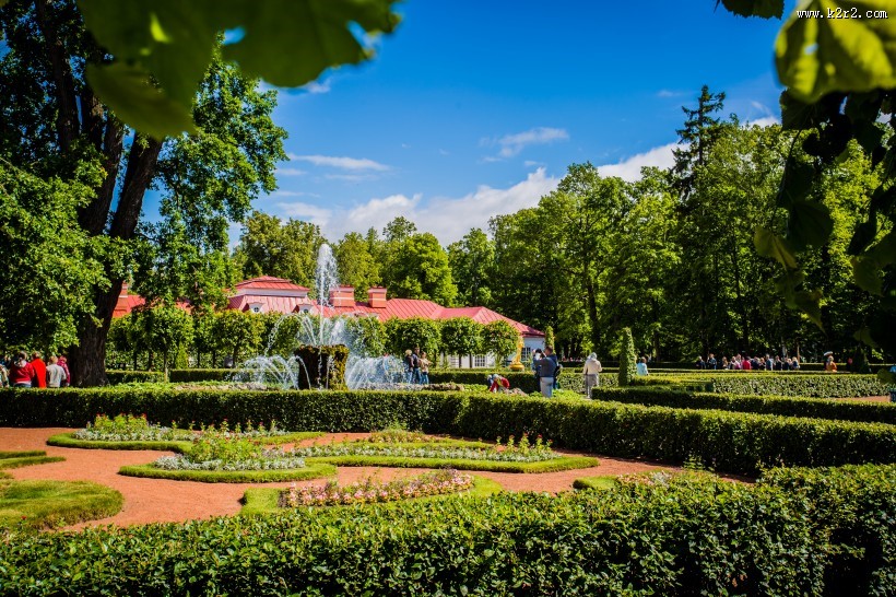 俄罗斯圣彼得堡夏宫建筑风景图片