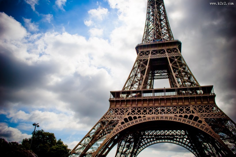 法国巴黎埃菲尔铁塔图片