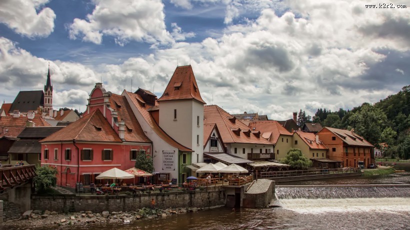 迷人的克鲁姆洛夫小镇风景图片