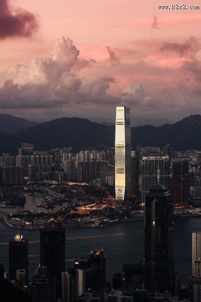 高楼大厦密集林立的香港图片