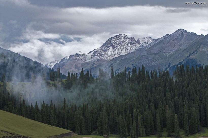 新疆伊利琼库什台风景图片大全