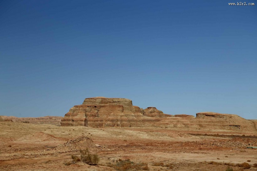 新疆魔鬼城风景图片