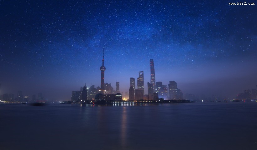 上海魔都的日出风景图片