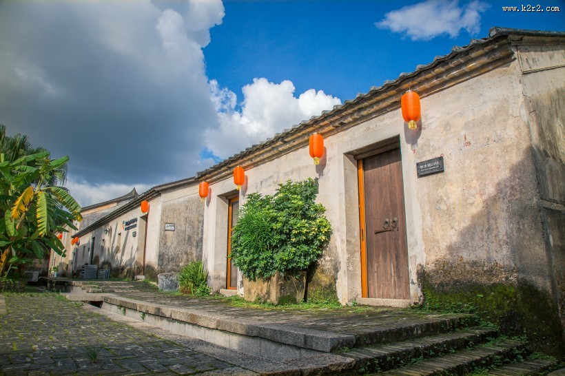 村落里的老房子图片