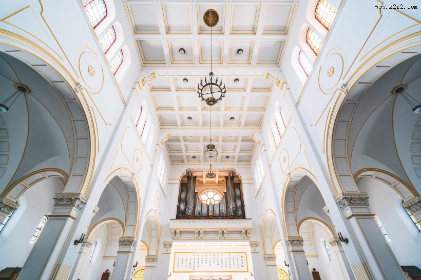 山东青岛天主教堂内部建筑风景图片