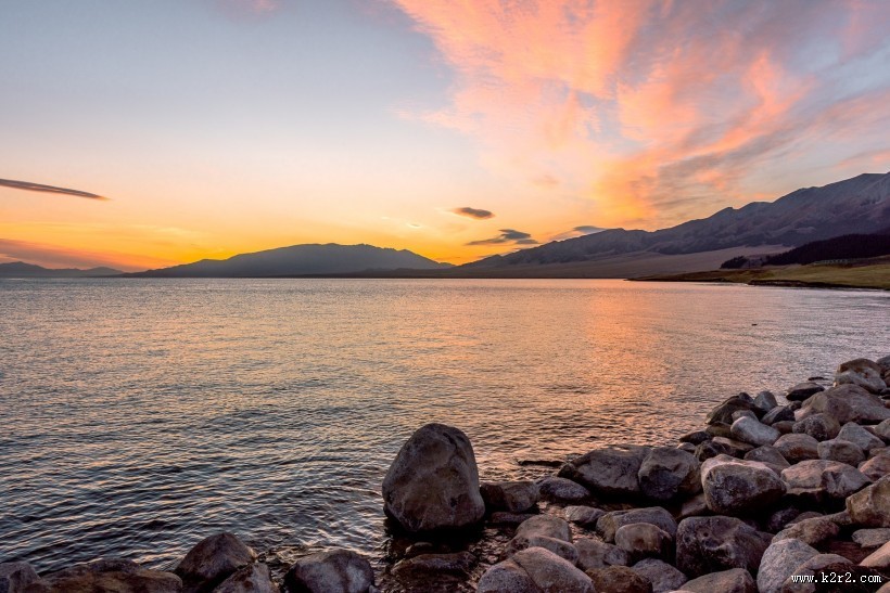新疆赛里木湖风景图片大全