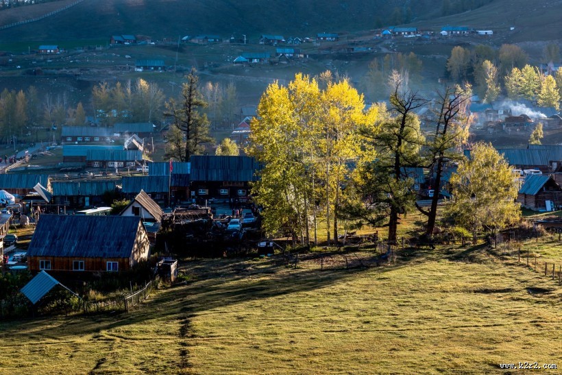 新疆白哈巴村风景图片