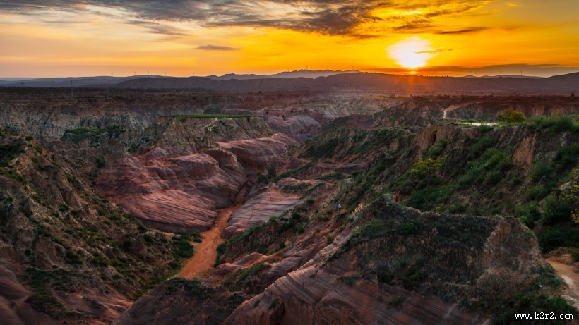 陕西靖边丹霞波浪谷风景图片