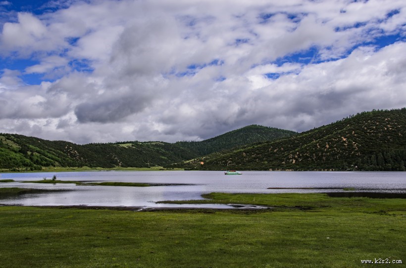 云南普达措国家公园风景图片