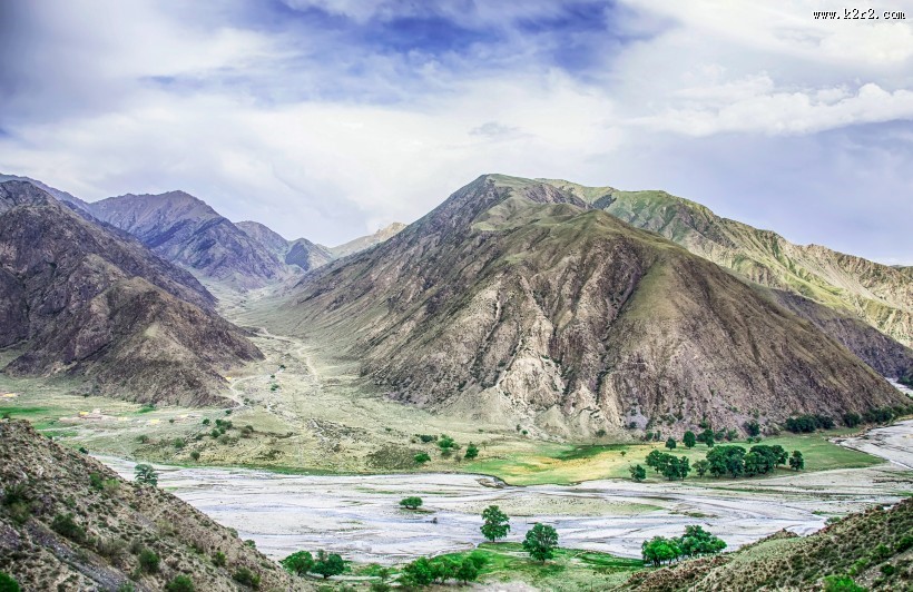 新疆克尔古提峡谷风景图片大全