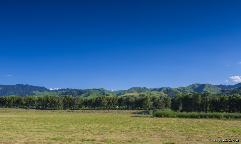 新疆那拉提草原风景图片大全