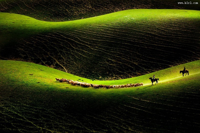 新疆天山风景图片