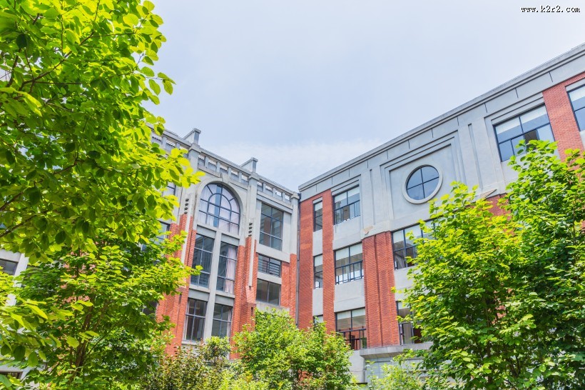 上海华东政法大学校园风景图片