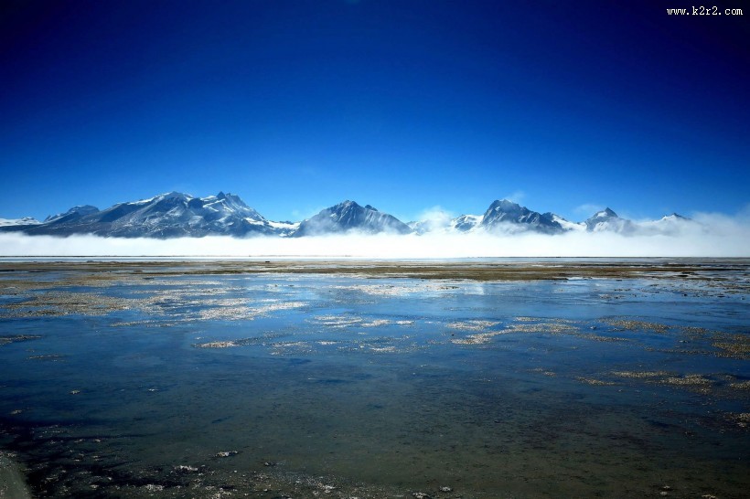 西藏卓木拉日峰风景图片
