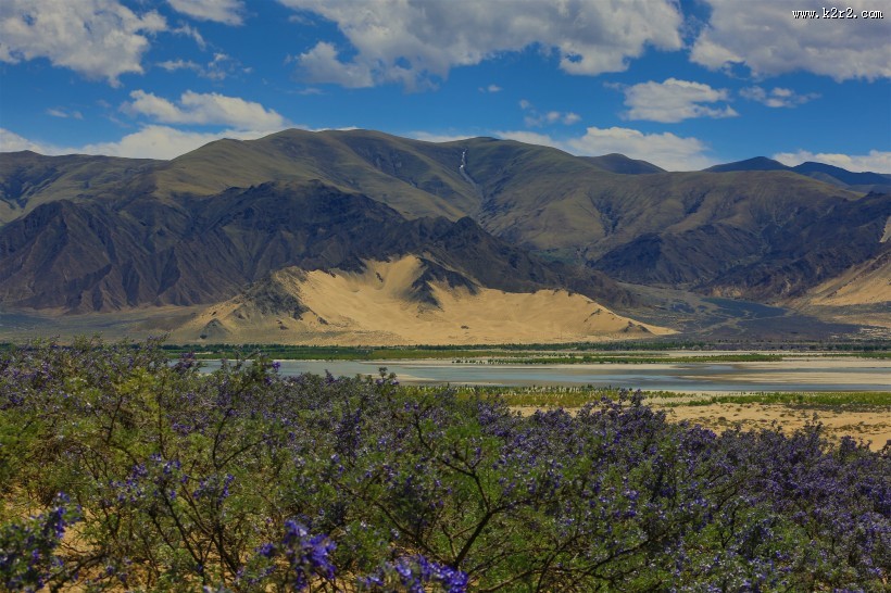 西藏雅鲁藏布江风景图片