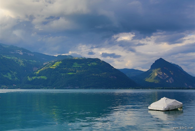 瑞士图恩湖风景图片