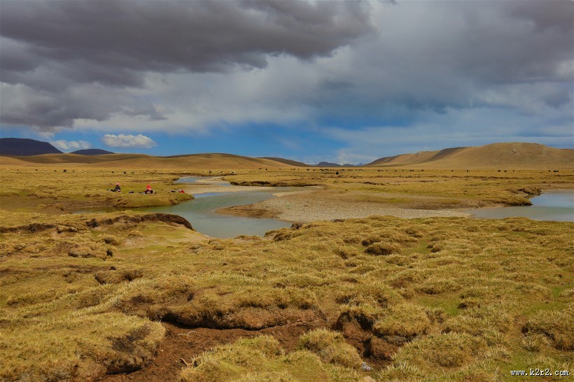 西藏班戈草原风景图片