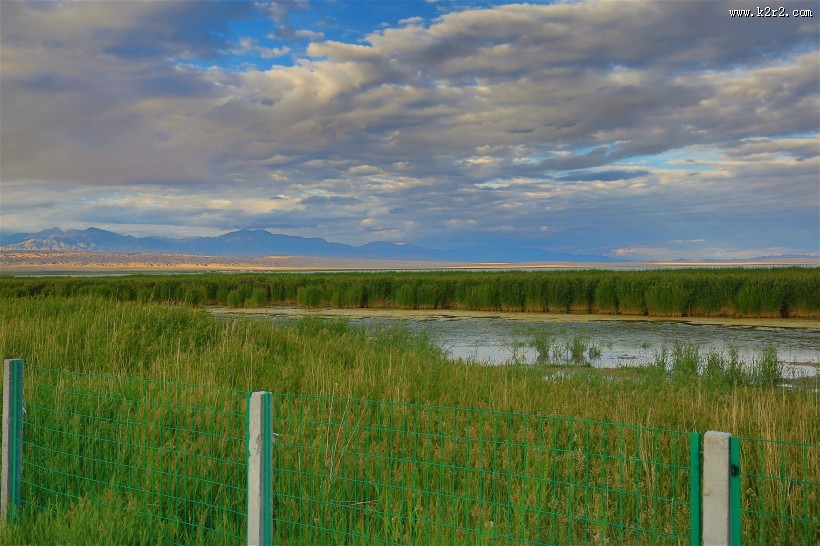 青海可鲁克湖风景图片