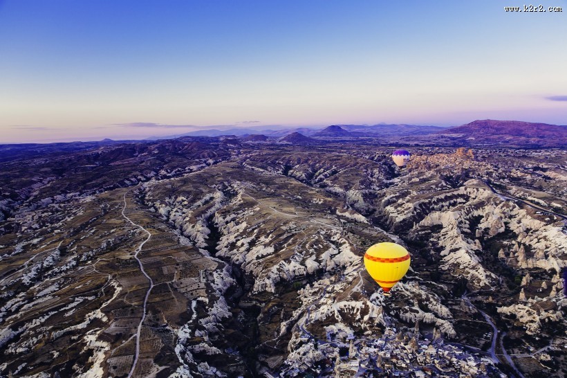 土耳其卡帕多西亚的喀斯特地貌风景图片大全