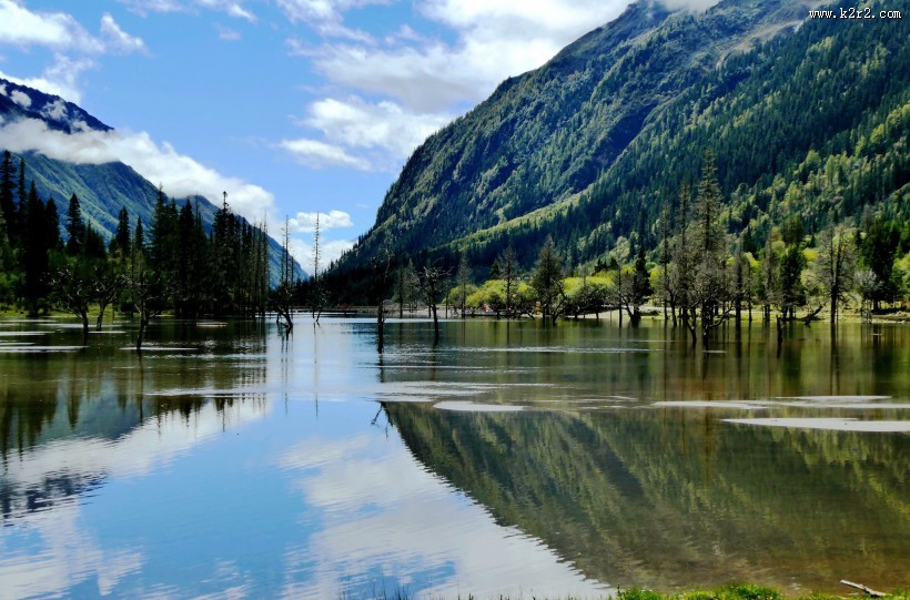四川四姑娘山撵鱼坝风景图片