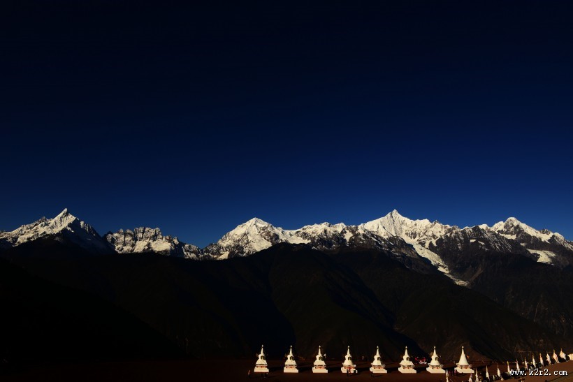 云南梅里雪山风景图片