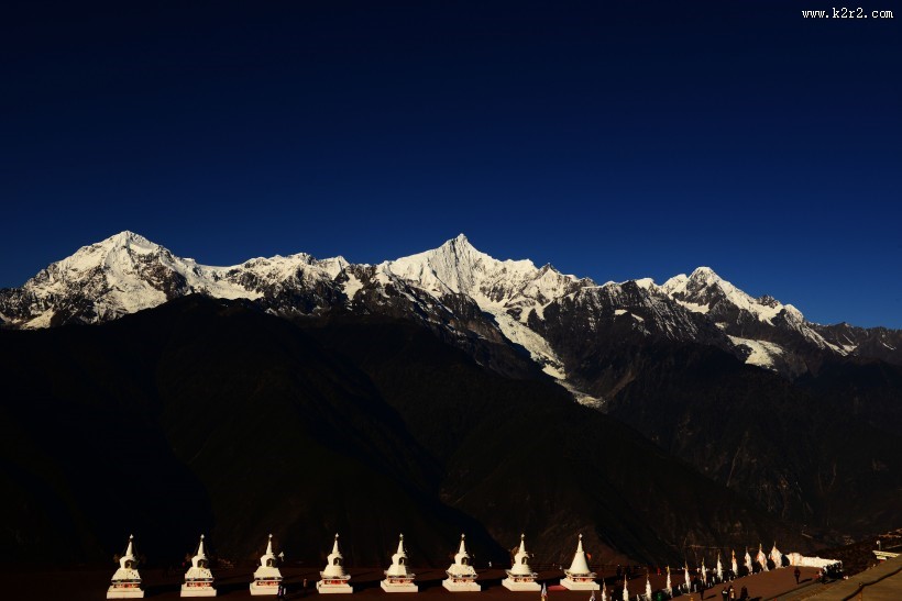 云南梅里雪山风景图片