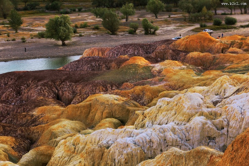 新疆五彩滩风景图片大全