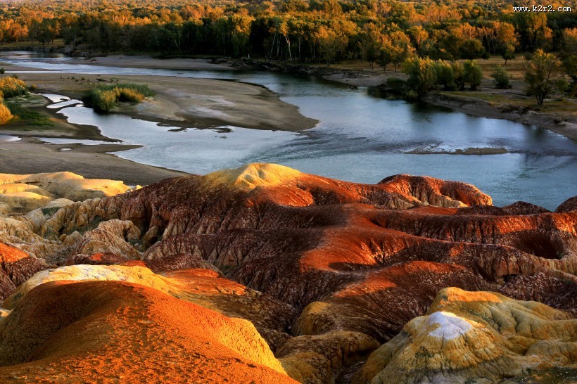 新疆五彩滩风景图片大全