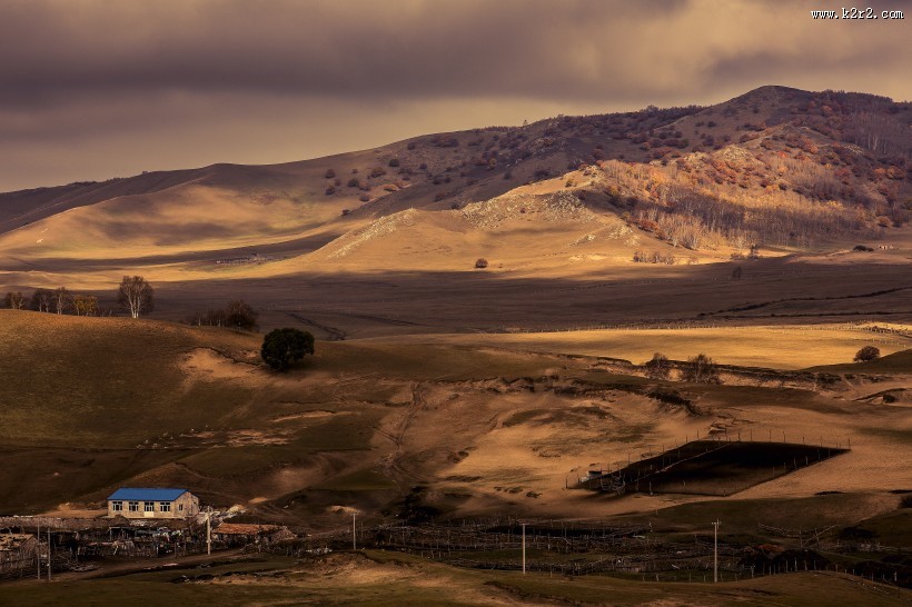 金秋乌兰布统风景图片