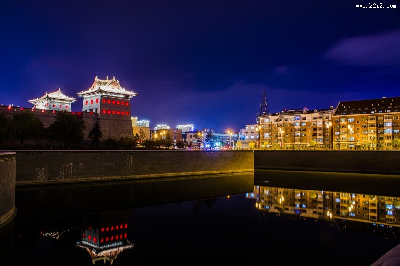 山西大同城墙夜景图片