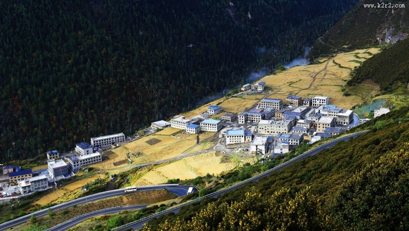 四川稻城亚丁风景图片