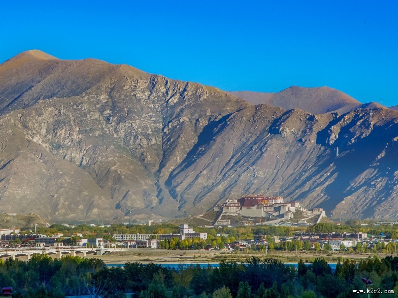 西藏布达拉宫图片