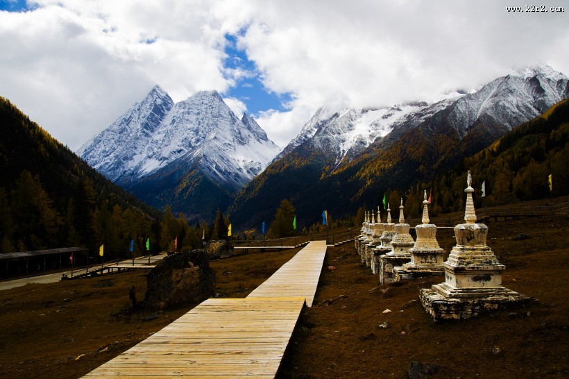 四川四姑娘山风景图片