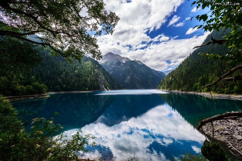 夏日九寨沟风景图片