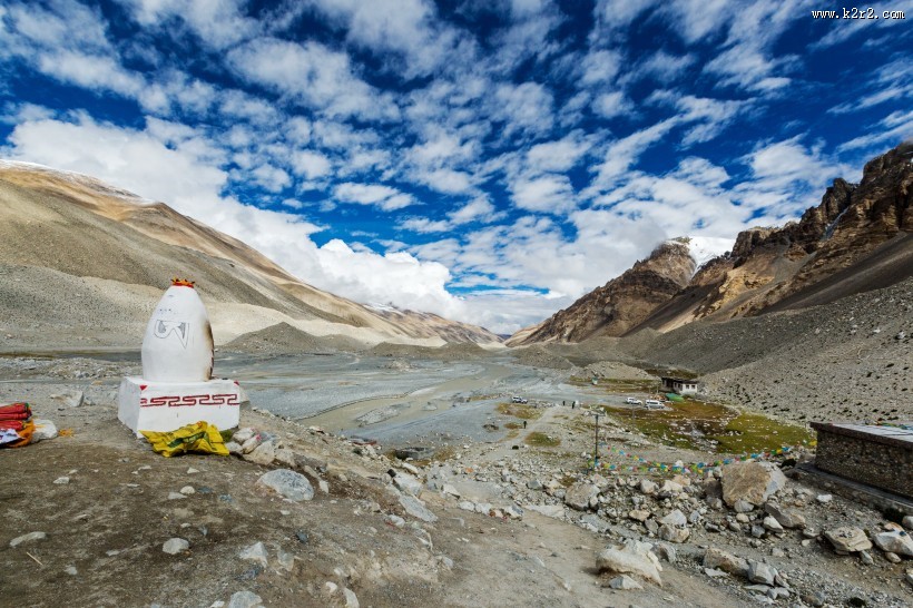 西藏珠穆朗玛峰风景图片