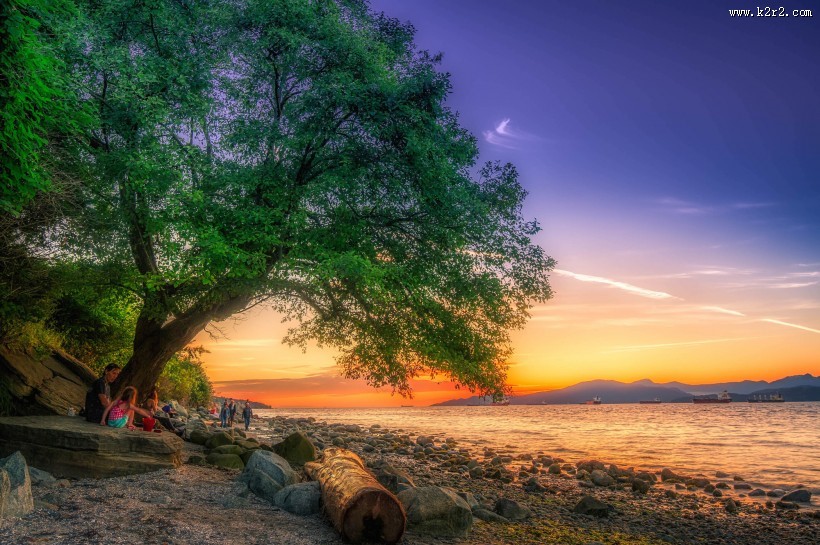 加拿大温哥华基斯兰奴海滩傍晚风景图片