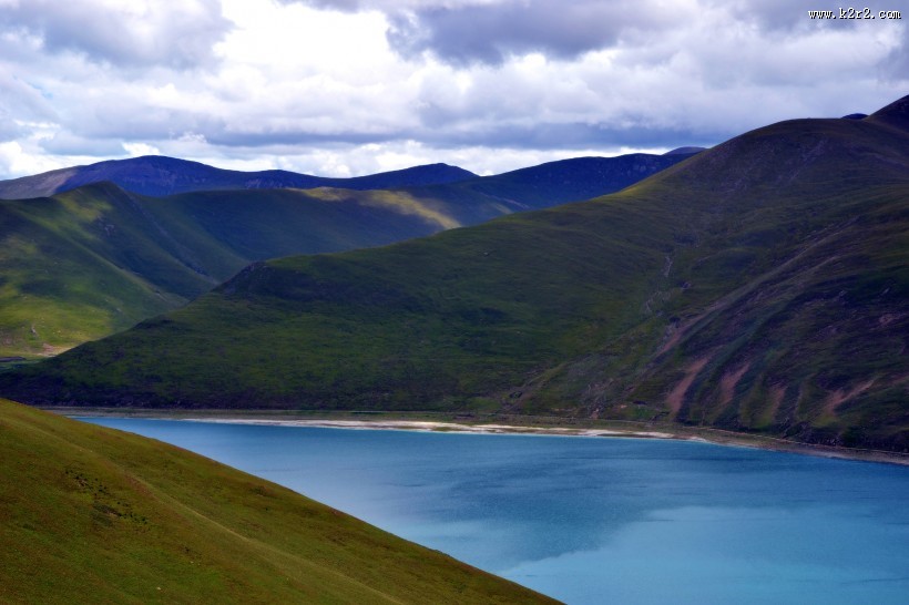 美丽的羊卓雍措风景图片大全
