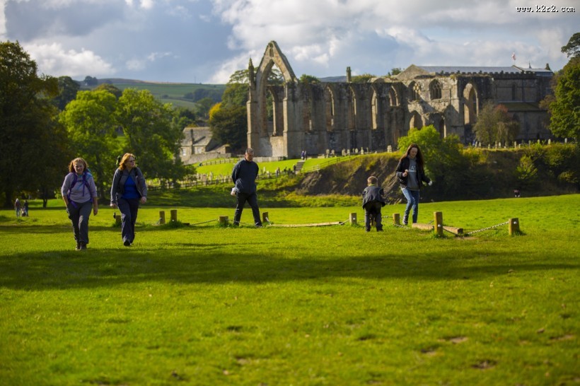 英格兰博尔顿修道院风景图片