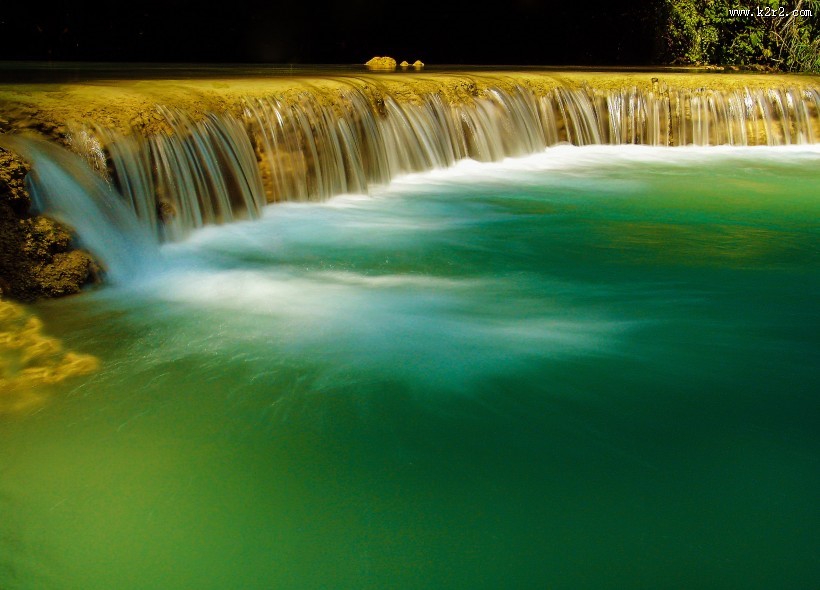 老挝琅勃拉邦光西瀑布图片